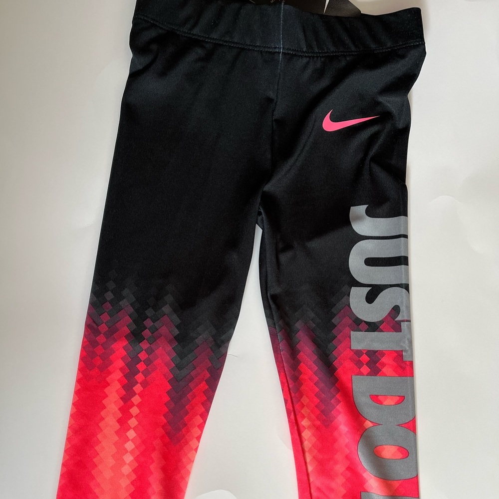 New w tag nwt toddler girls size 3T Nike leggings